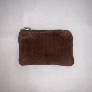 BRANDY MELVILLE BROWN COIN PURSE